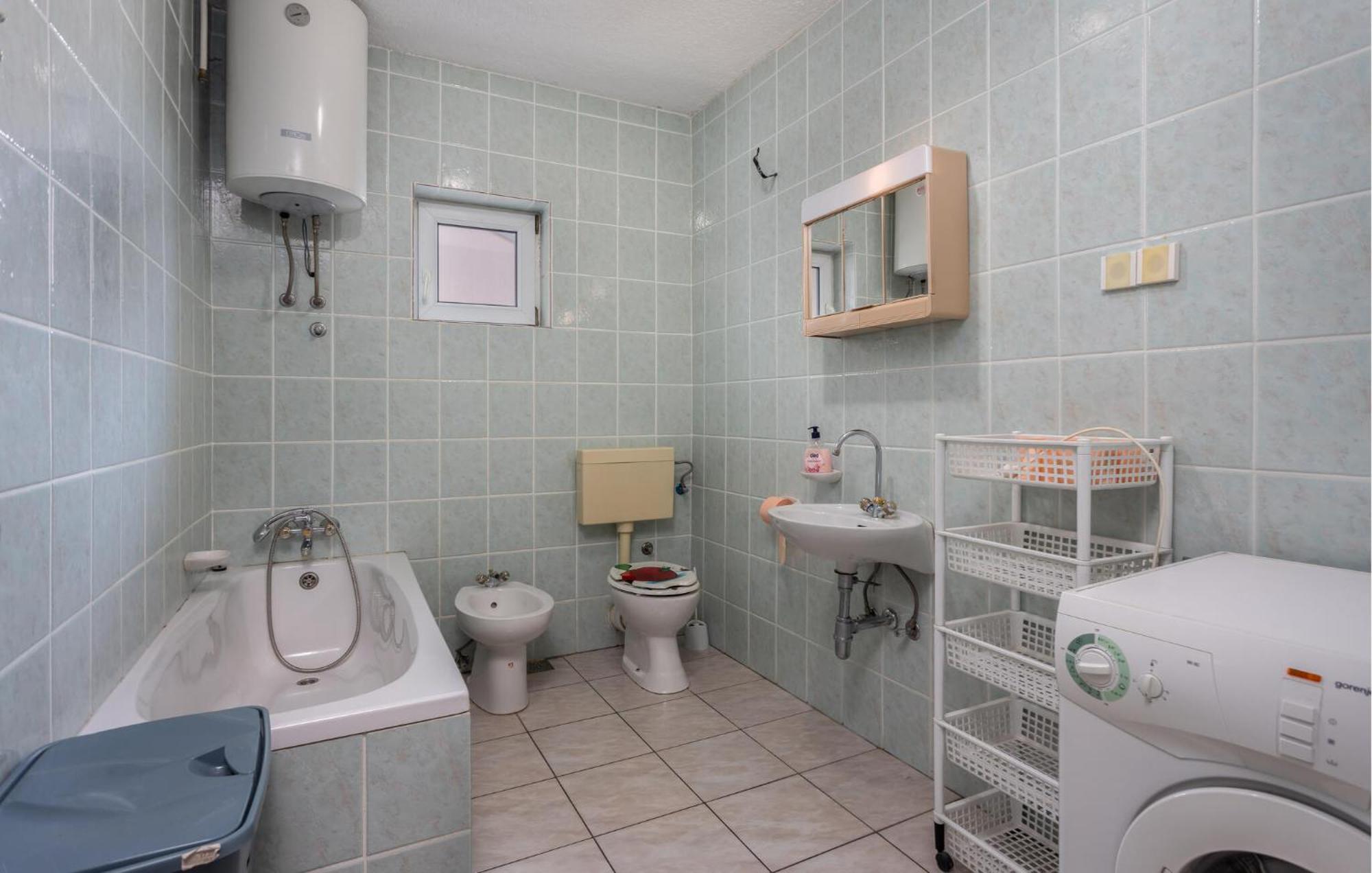 Awesome Apartment In Senj With Kitchen Exterior foto